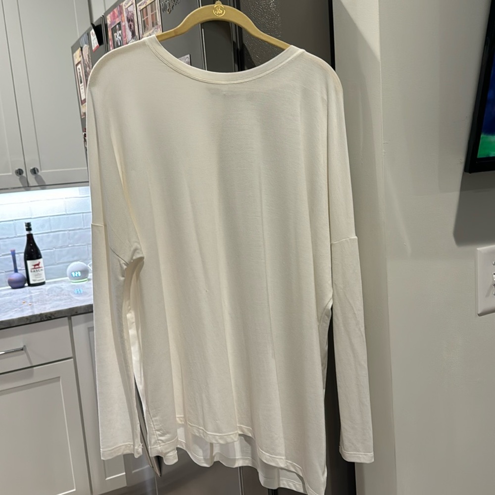 Athleta long sleeved tee.